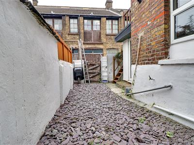 Picture 25